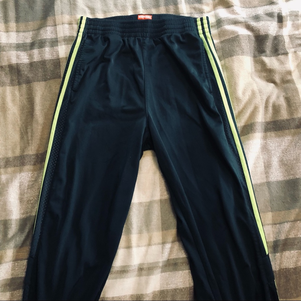 Workout pants